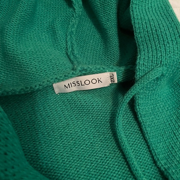 Green - Picture 2 of 2